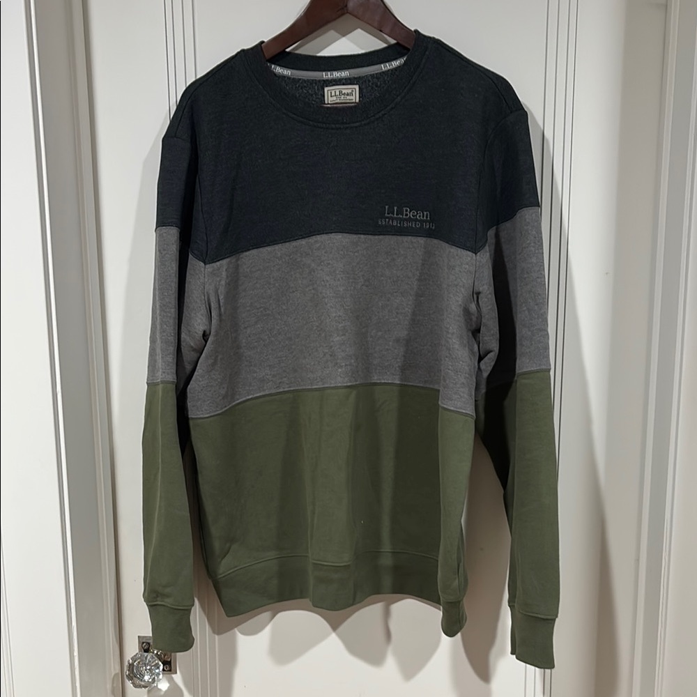 L.L. Bean Crewneck Sweater gray and green